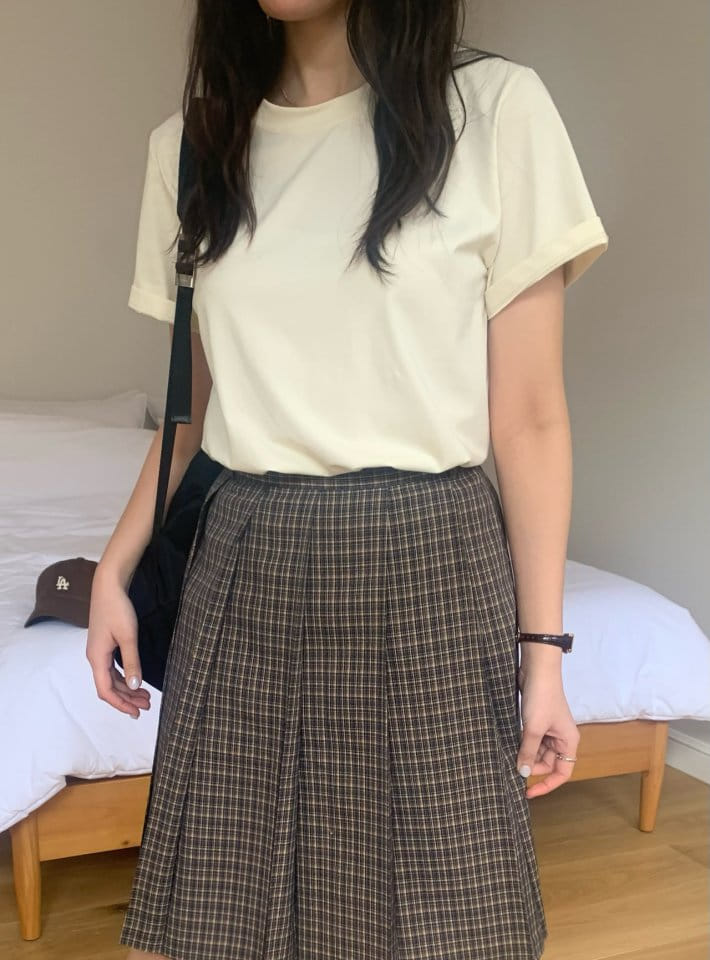 Merry-pn - Korean Women Fashion - #thelittlethings - Friend Tee - 2