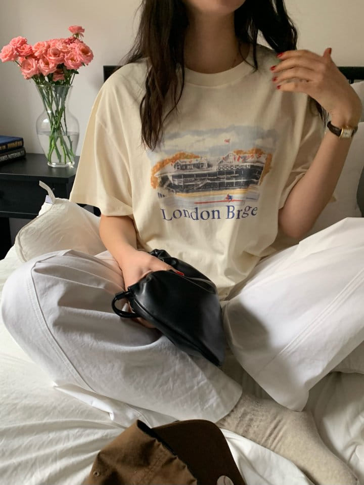 Merry-pn - Korean Women Fashion - #vintageinspired - London Tee - 11