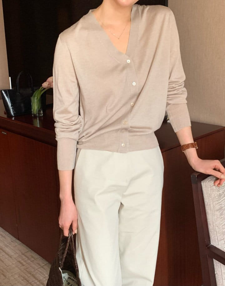 Moani - Korean Women Fashion - #womensfashion - Silk W Slim V Neck Cardigan - 4