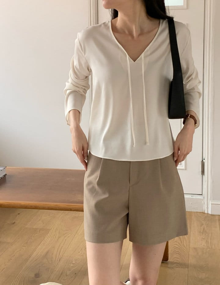 Moani - Korean Women Fashion - #momslook - Pintuck Loose Fit Short - 3