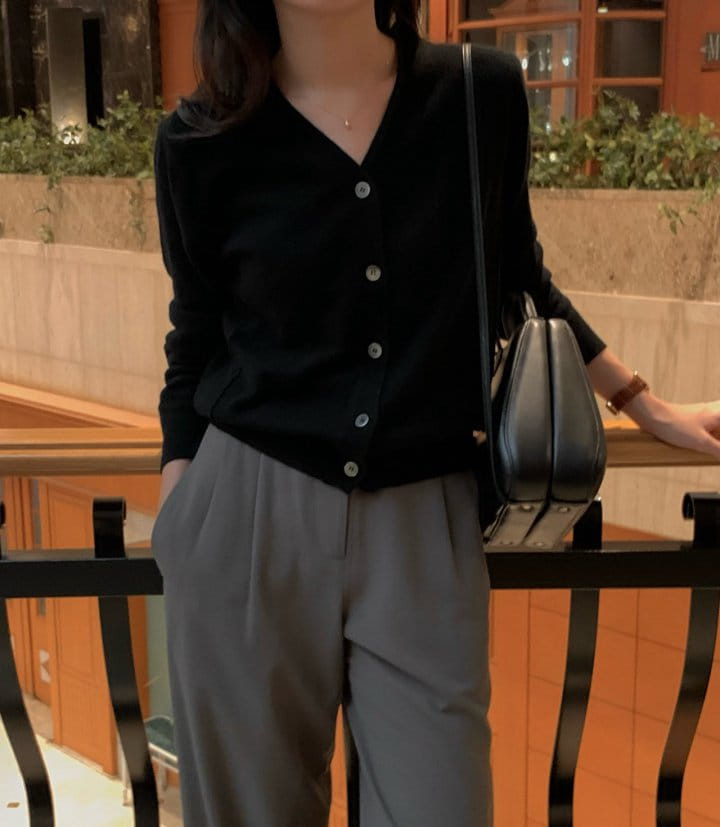 Moani - Korean Women Fashion - #momslook - Tacit Stitch V Neck Cardigan - 9