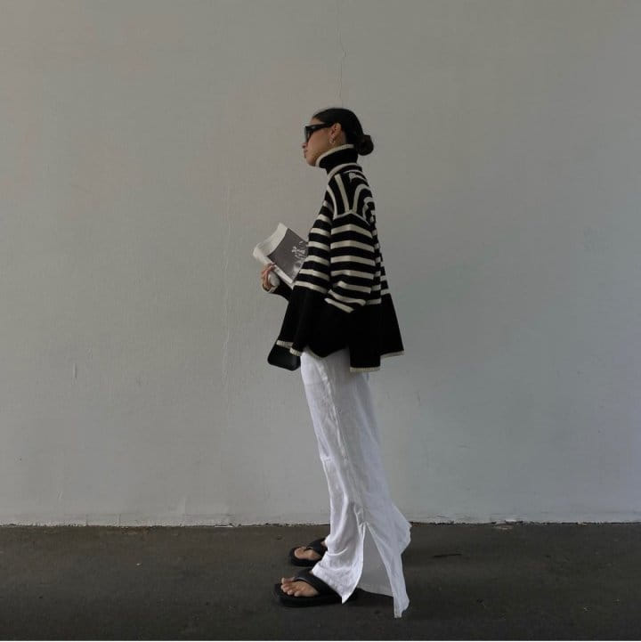 Moani - Korean Women Fashion - #thatsdarling - W ST Turtleneck Side Slit Knit - 2