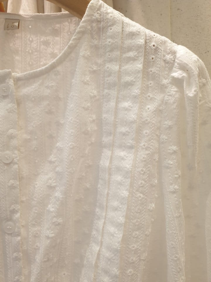 Moirai - Korean Women Fashion - #womensfashion - Newly Blouse - 3