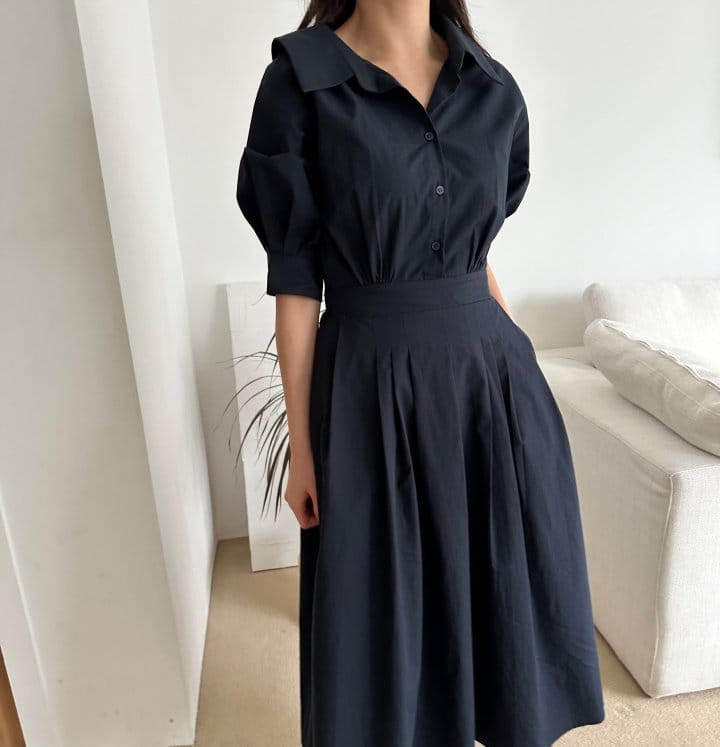 Moirai - Korean Women Fashion - #momslook - Short Collar One-Piece - 4