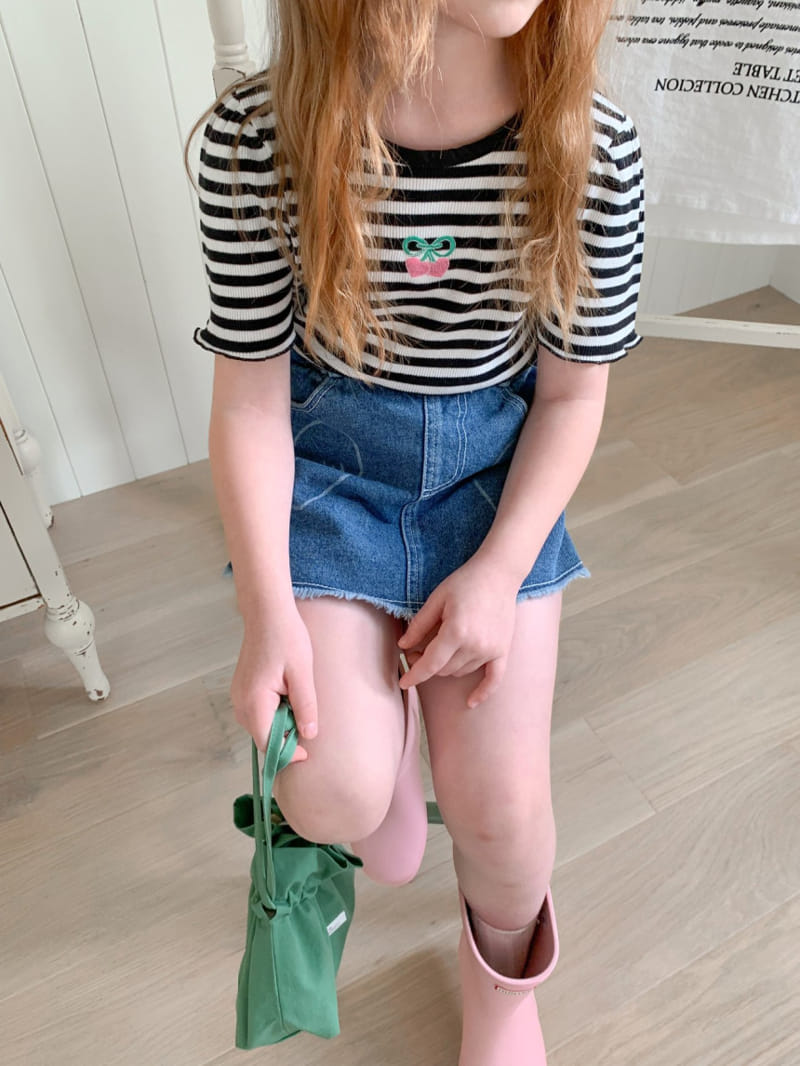 Momo Ann - Korean Children Fashion - #childrensboutique - Heart Denim Skirt Pants - 8