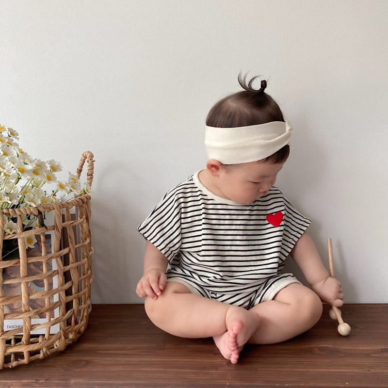 Moran - Korean Baby Fashion - #babyoutfit - Mono Heart Bebe Top Bottom Set - 8