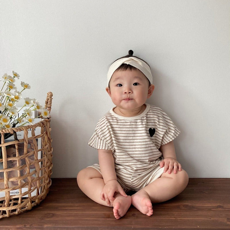 Moran - Korean Baby Fashion - #onlinebabyboutique - Mono Heart Bebe Top Bottom Set - 10