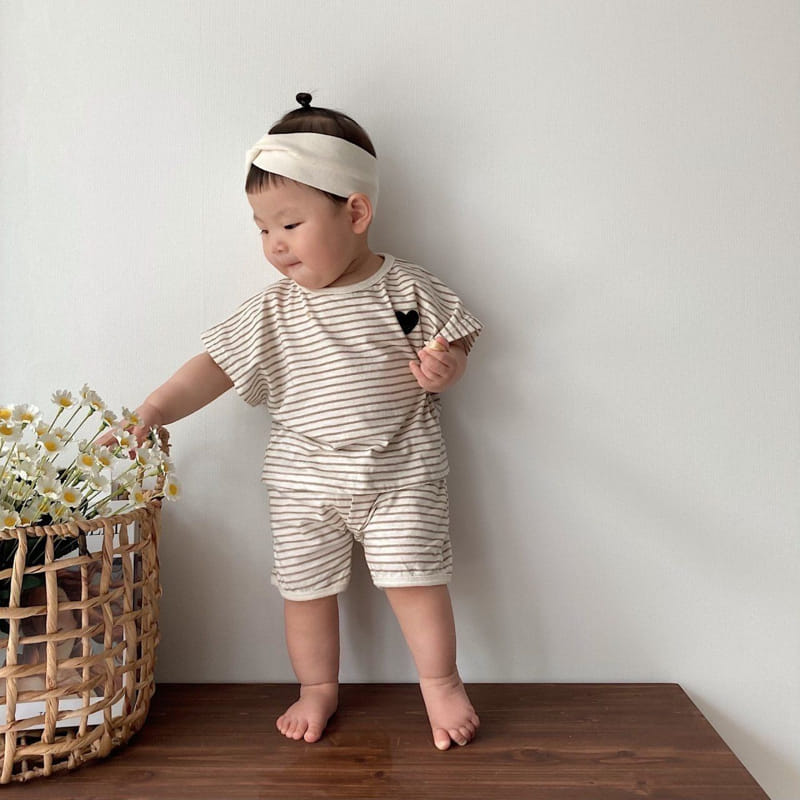 Moran - Korean Baby Fashion - #onlinebabyshop - Mono Heart Bebe Top Bottom Set - 11