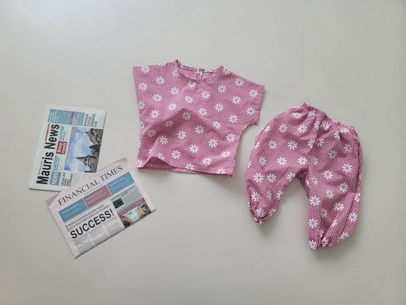 Moran - Korean Children Fashion - #designkidswear - Daisy Gojaeng Top Bottom Set - 3
