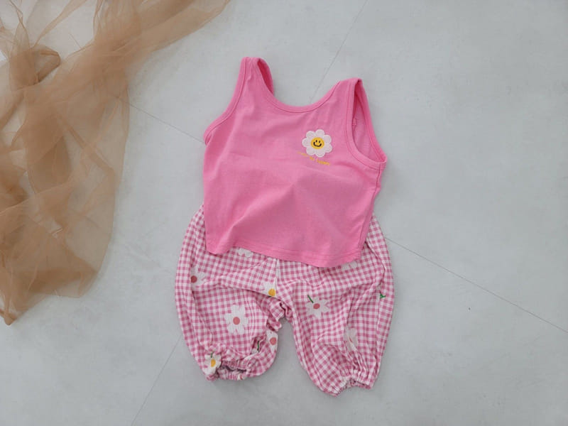Moran - Korean Children Fashion - #kidsstore - Happy Daisy Sleeveless Tee - 4
