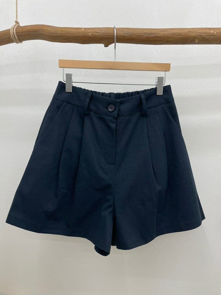 Most - Korean Women Fashion - #womensfashion - Bunt Half Pants - 4