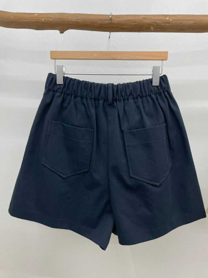 Most - Korean Women Fashion - #womensfashion - Bunt Half Pants - 5