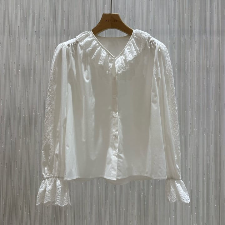 Neroli36 - Korean Women Fashion - #womensfashion - Punching Lace Blouse