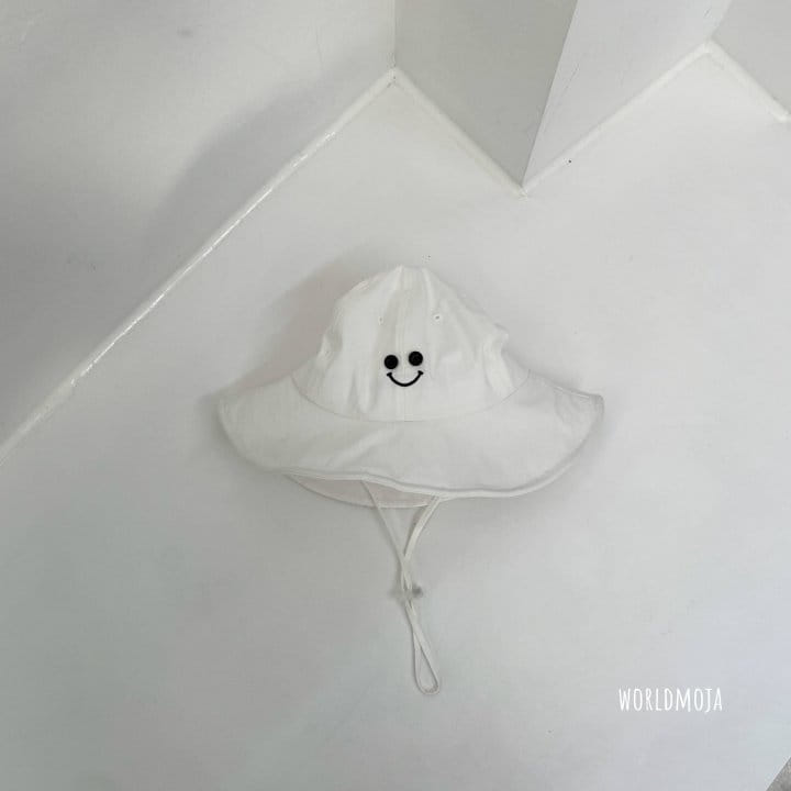 New World - Korean Children Fashion - #kidsstore - Neon Button Smile Bucket Hat - 9
