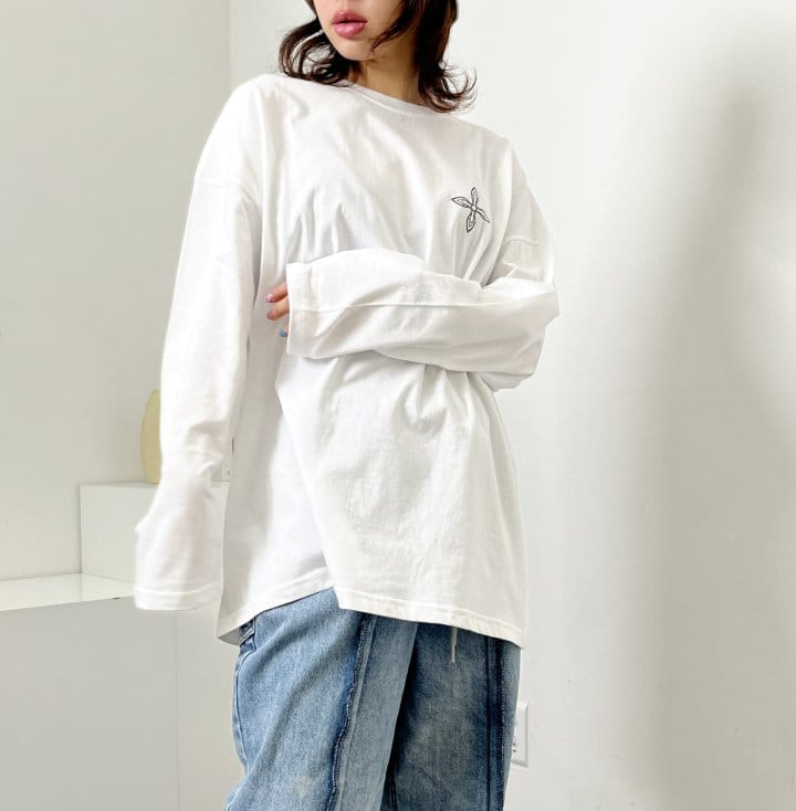 One the woman - Korean Women Fashion - #momslook - Cross Over Tee - 6