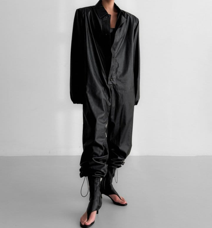 Paper Moon - Korean Women Fashion - #momslook - Oversized Vegan L Snap Button Detail Jumpsuit - 4
