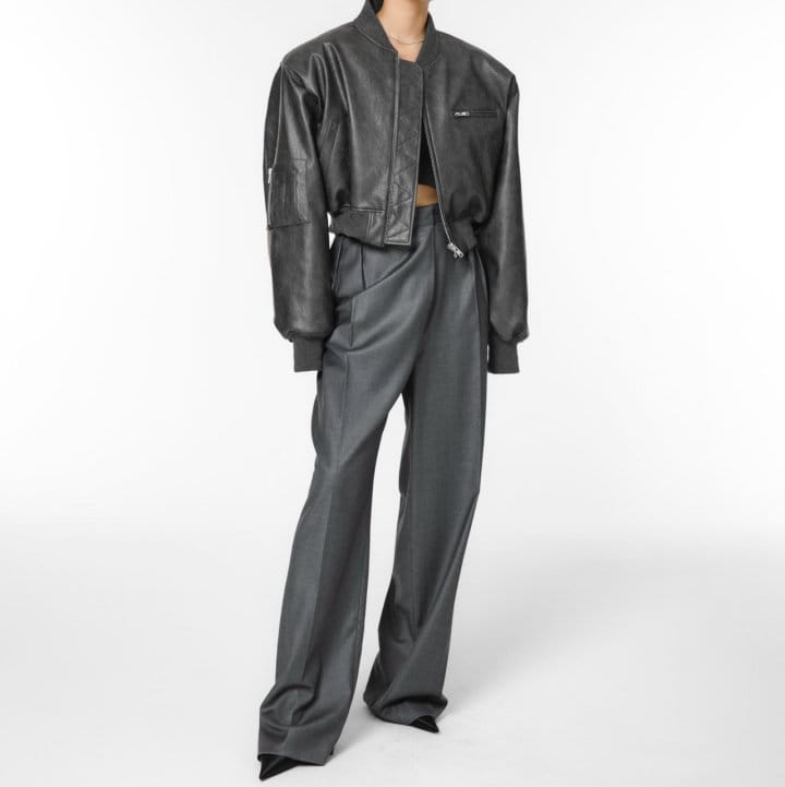 Paper Moon - Korean Women Fashion - #momslook - Vegan L Cropped Full Up Bomber Jacket  - 2