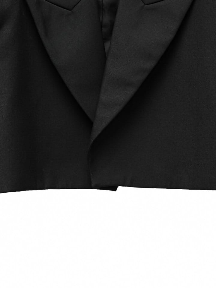 Paper Moon - Korean Women Fashion - #momslook - W Peaked Lapel Buttonless Cropped Blazer - 11