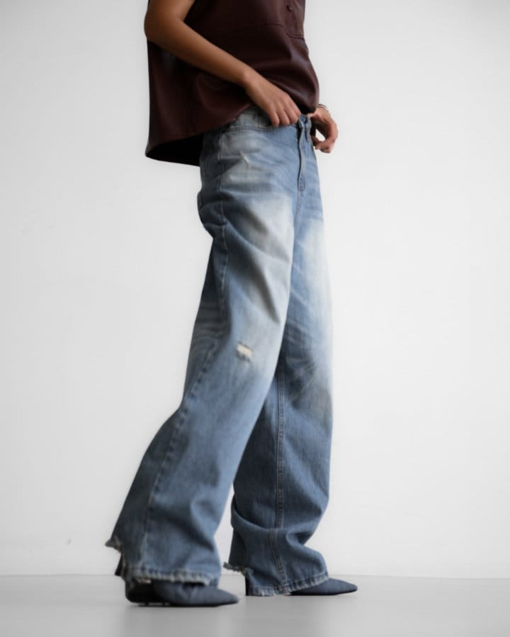 Paper Moon - Korean Women Fashion - #momslook - Vintage Blue Distressed Damage Wash Wide Leg Jeans - 8