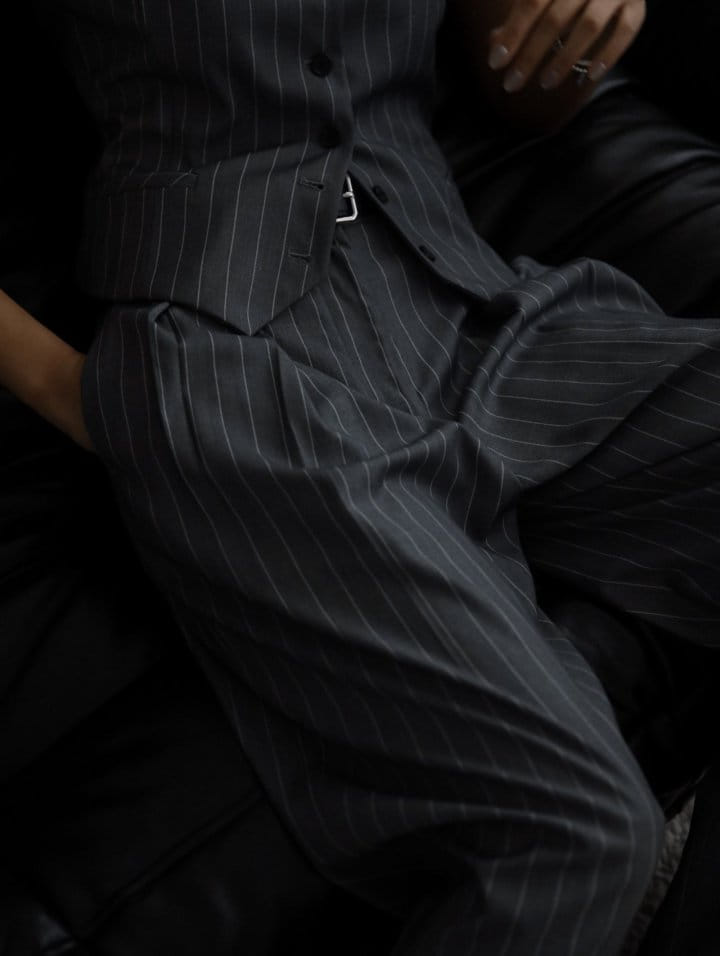 Paper Moon - Korean Women Fashion - #momslook - Wide Pin Stripe Set Up Suit Pleated Trousers - 2