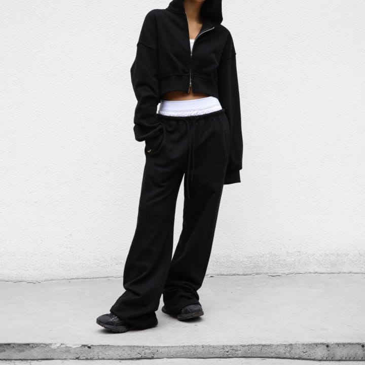 Paper Moon - Korean Women Fashion - #pursuepretty - Underwear Layered Detail Wide Sweat Pants - 2