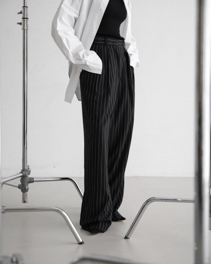 Paper Moon - Korean Women Fashion - #restrostyle - Wide Pin Stripe Set Up Suit Pleated Trousers - 2