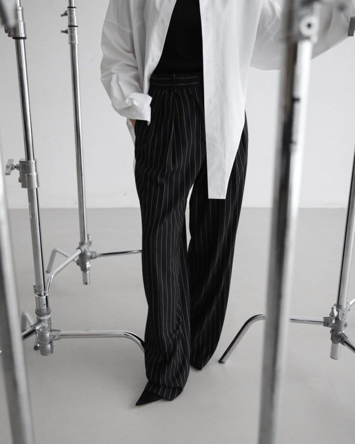Paper Moon - Korean Women Fashion - #romanticstyle - Wide Pin Stripe Set Up Suit Pleated Trousers - 3