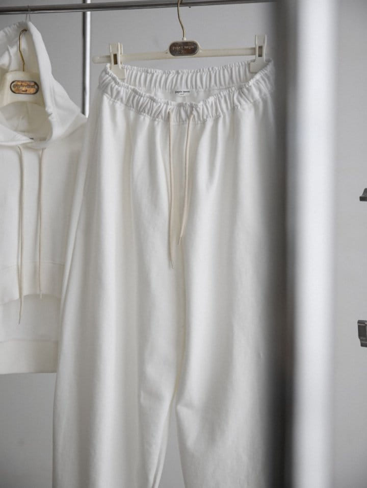 Paper Moon - Korean Women Fashion - #romanticstyle - Balloon Fit Cozy Sweat Pants