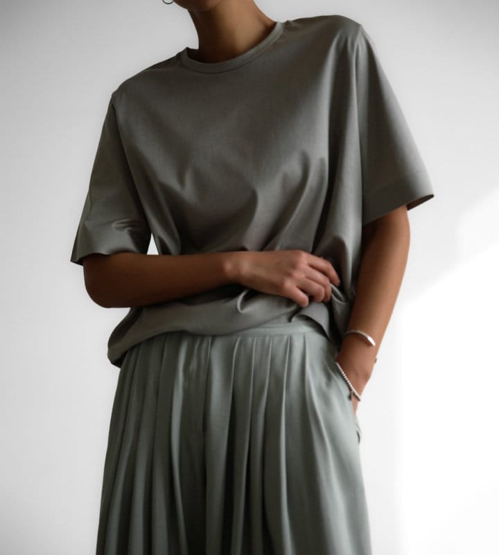 Paper Moon - Korean Women Fashion - #romanticstyle - LUX Silket Basic T Shirt - 2