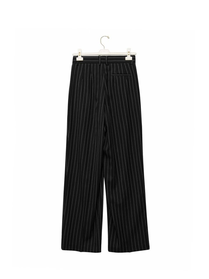 Paper Moon - Korean Women Fashion - #thatsdarling - Wide Pin Stripe Set Up Suit Pleated Trousers - 5