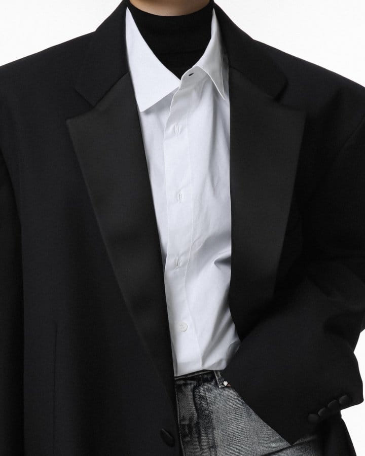 Paper Moon - Korean Women Fashion - #momslook - Oversized Silky Lapel Single Tuxedo Blazer - 4