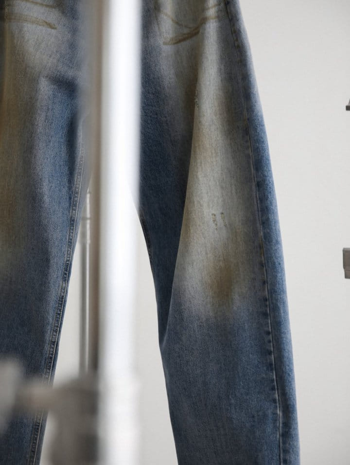Paper Moon - Korean Women Fashion - #momslook - Dusty Mud Washed Wide Denim Trousers  - 4