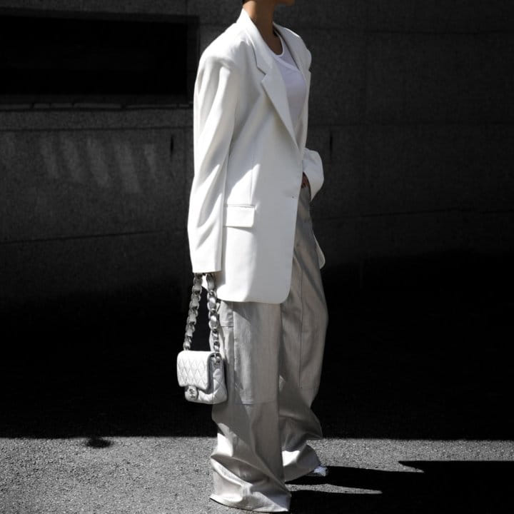 Paper Moon - Korean Women Fashion - #womensfashion - Vivid Vegan L Carpenter Trousers - 5