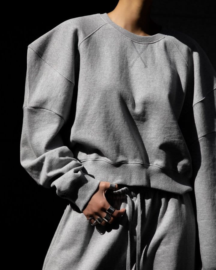 Paper Moon - Korean Women Fashion - #womensfashion - Squared Dropped Shoulder Detail Draping Pattern Sweatshirt - 3