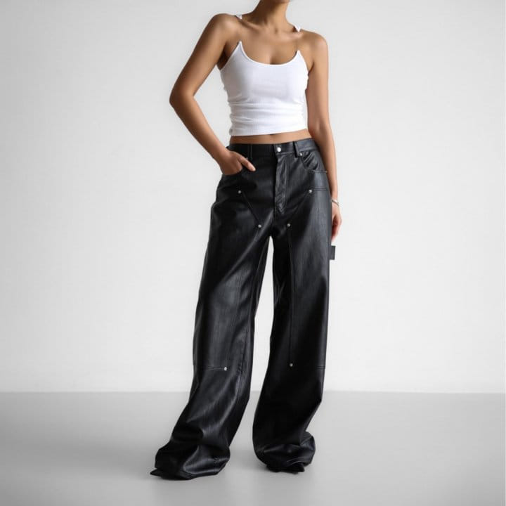 Paper Moon - Korean Women Fashion - #womensfashion - Vivid Vegan L Carpenter Trousers - 6