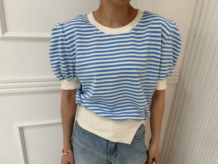Pearls room - Korean Women Fashion - #momslook - Slit ST Tee - 7