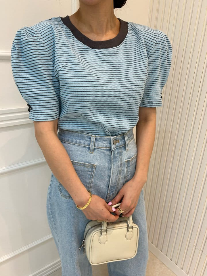 Pearls room - Korean Women Fashion - #momslook - Color Ribbon Tee - 2
