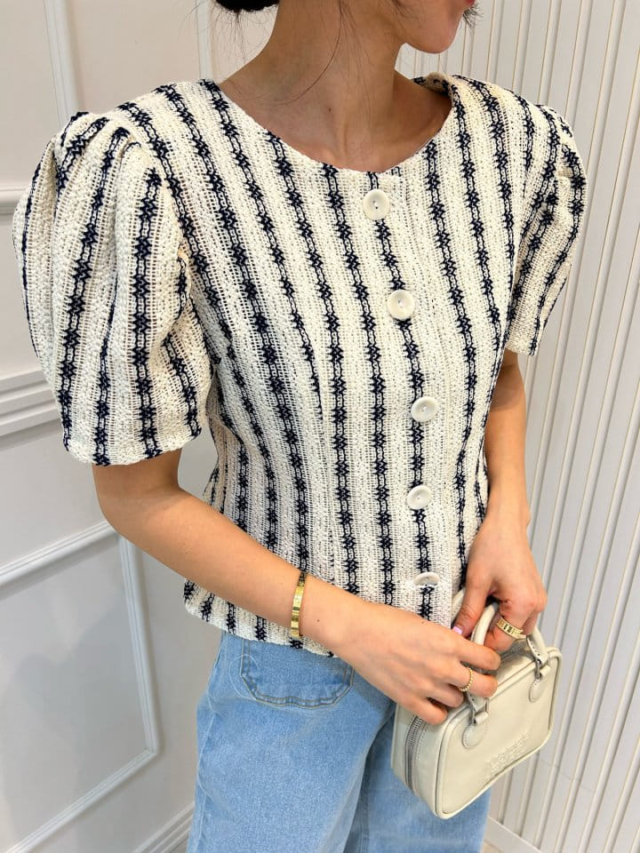 Pearls room - Korean Women Fashion - #momslook - Line Cardigan