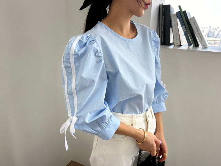 Pearls room - Korean Women Fashion - #momslook - Tape Blouse