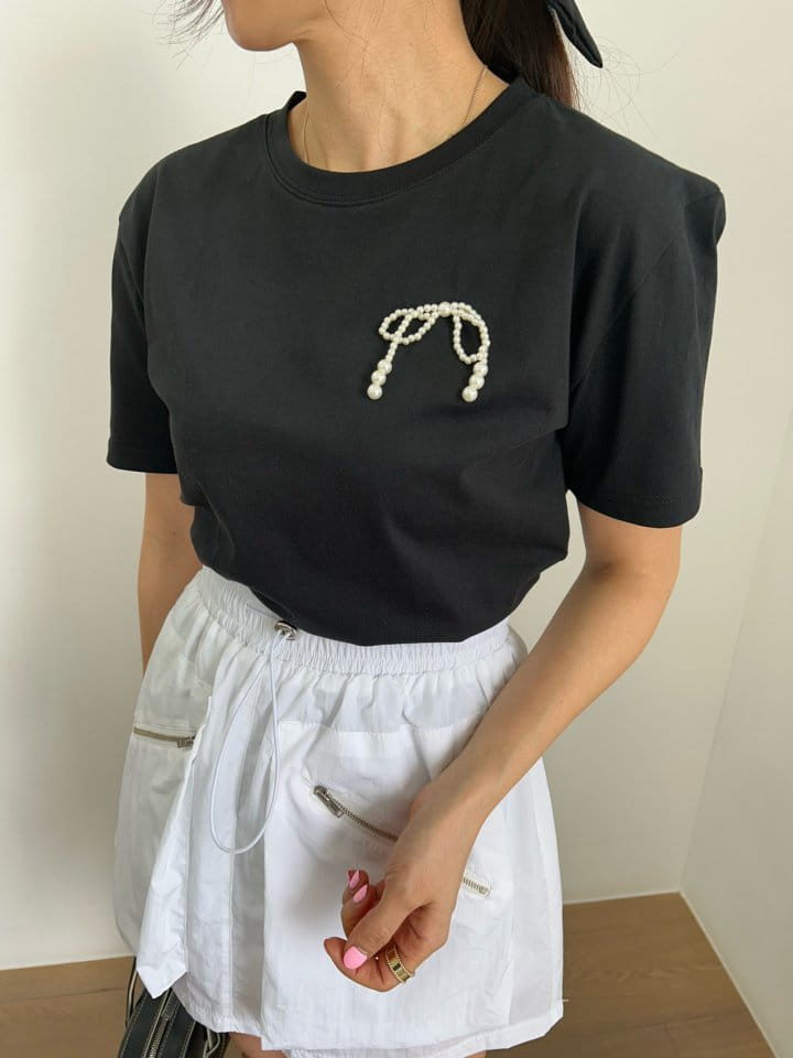 Pearls room - Korean Women Fashion - #momslook - Pearl Ribbon Tee - 9