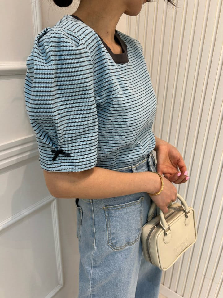 Pearls room - Korean Women Fashion - #womensfashion - Color Ribbon Tee - 3