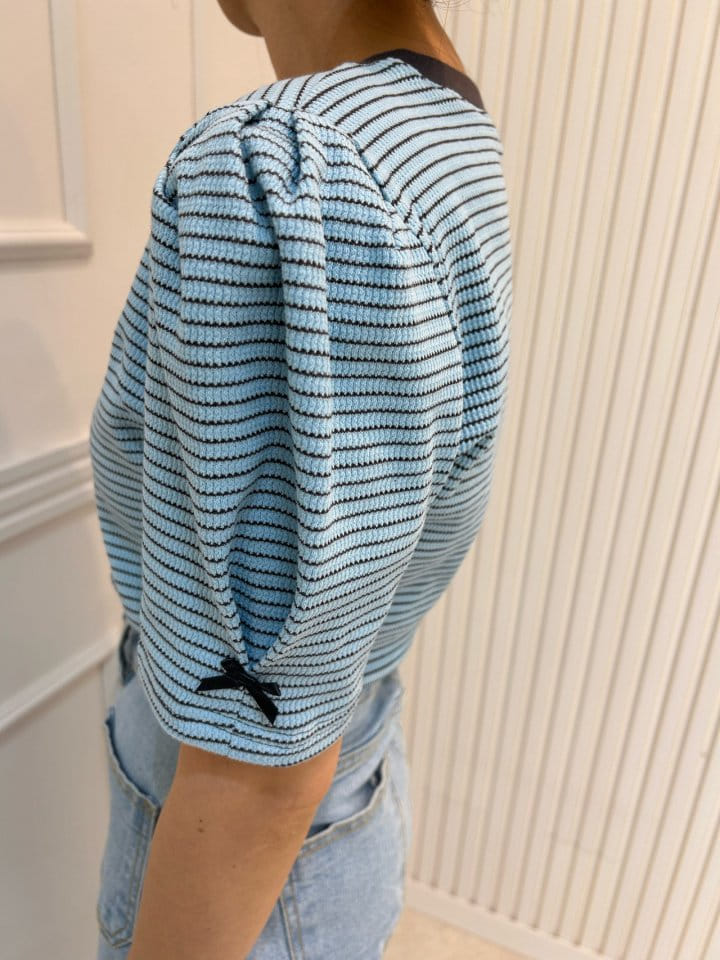 Pearls room - Korean Women Fashion - #womensfashion - Color Ribbon Tee - 5