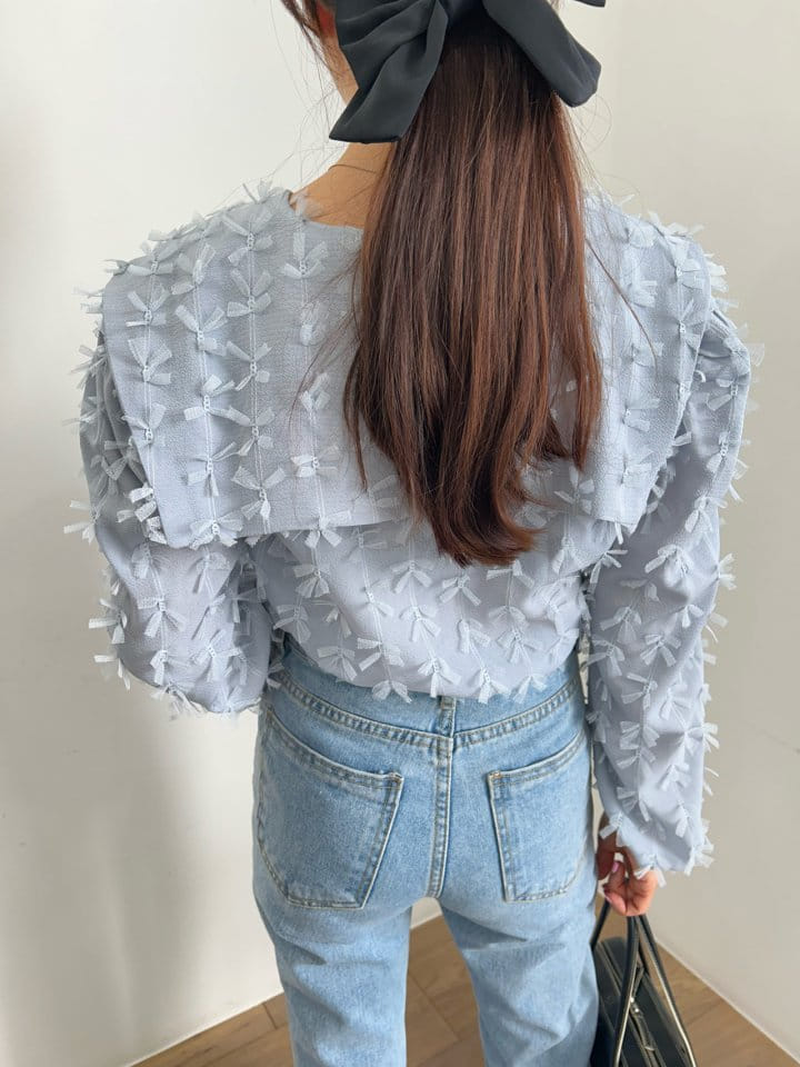 Pearls room - Korean Women Fashion - #womensfashion - Collar Ribbon Blouse - 7