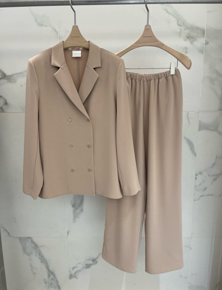 Plushong - Korean Women Fashion - #momslook - Guho Poly Jacket - 9