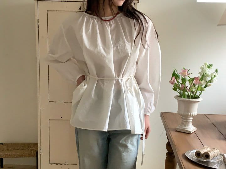 Pomelo - Korean Women Fashion - #womensfashion - Round Shirring Blouse - 5