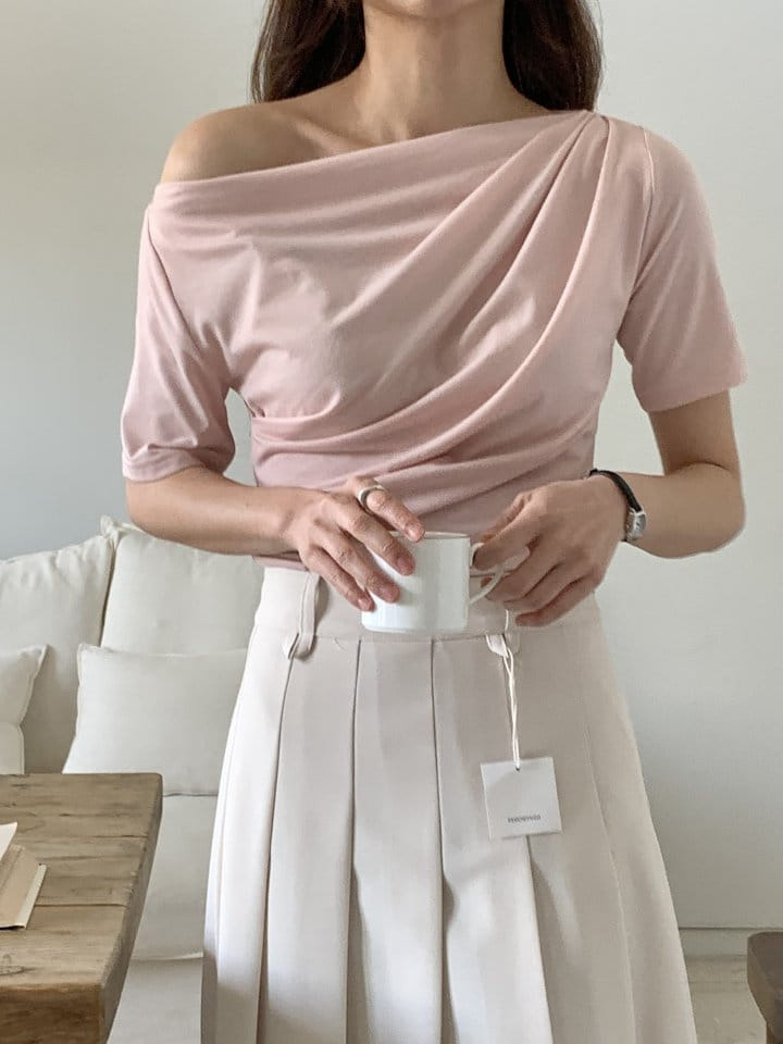 Renouveau - Korean Women Fashion - #womensfashion - Shirring Off Shoulder Tee - 4