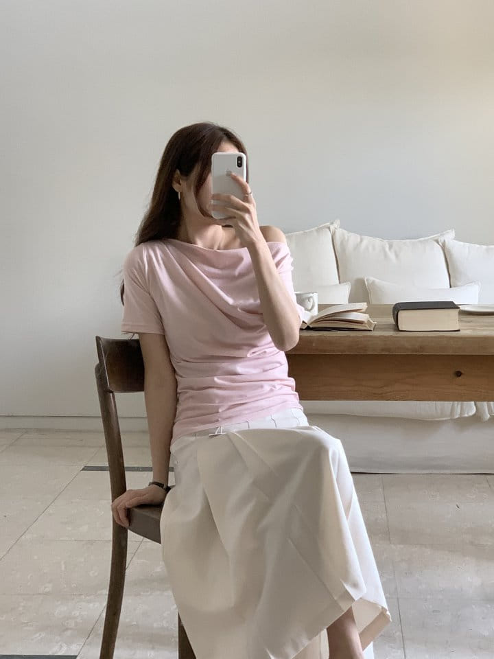 Renouveau - Korean Women Fashion - #womensfashion - Shirring Off Shoulder Tee - 5