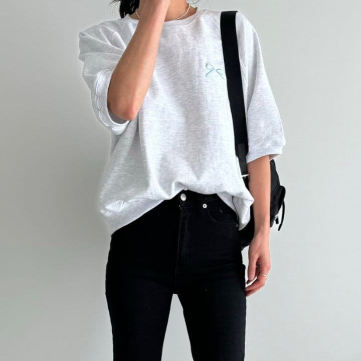 Ripple - Korean Women Fashion - #momslook - Ribbon Embroidery Sweatshirt - 2