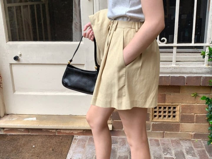 Rumiru - Korean Women Fashion - #momslook - Muse Shorts - 3