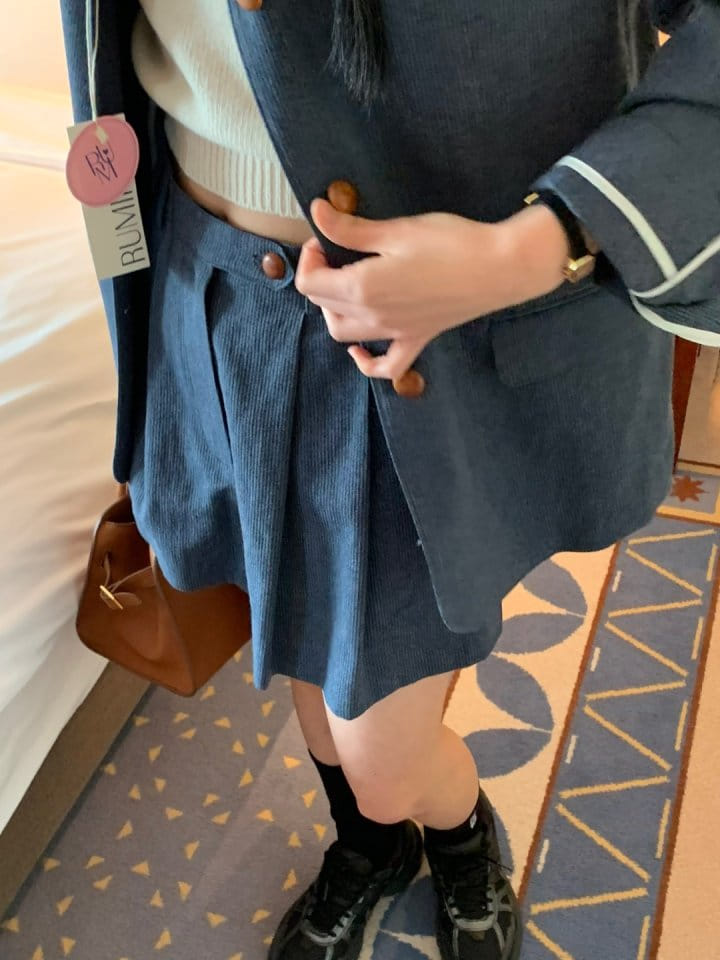 Rumiru - Korean Women Fashion - #momslook - Muse Shorts - 5